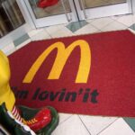 felpudos con logo felpudos personalizados alfombras con logo alfombras personalizadas felpudos personalizables felpudos publicitarios